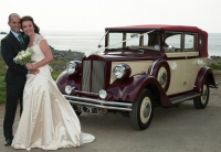 Distinctive Wedding Cars - Wedding Car Hire