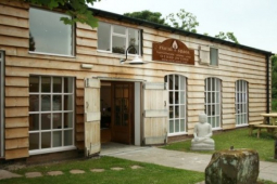 Shropshire health centre welcomes new beauty therapist