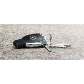 How to change your Mercedes-Benz key battery