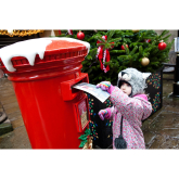 Shrewsbury shoppers get direct link to Father Christmas