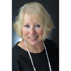 Angela Kelly – Freelance Journalist and Media Consultant
