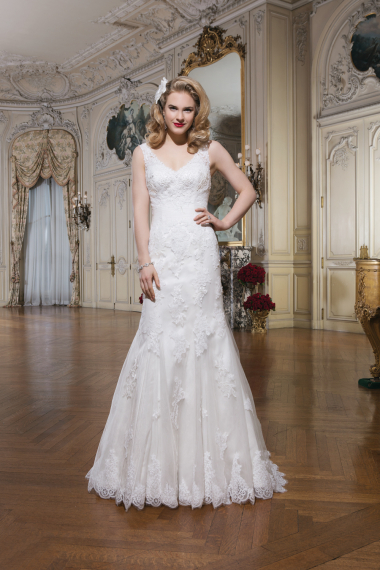 White wardrobe wedding dresses hitchin