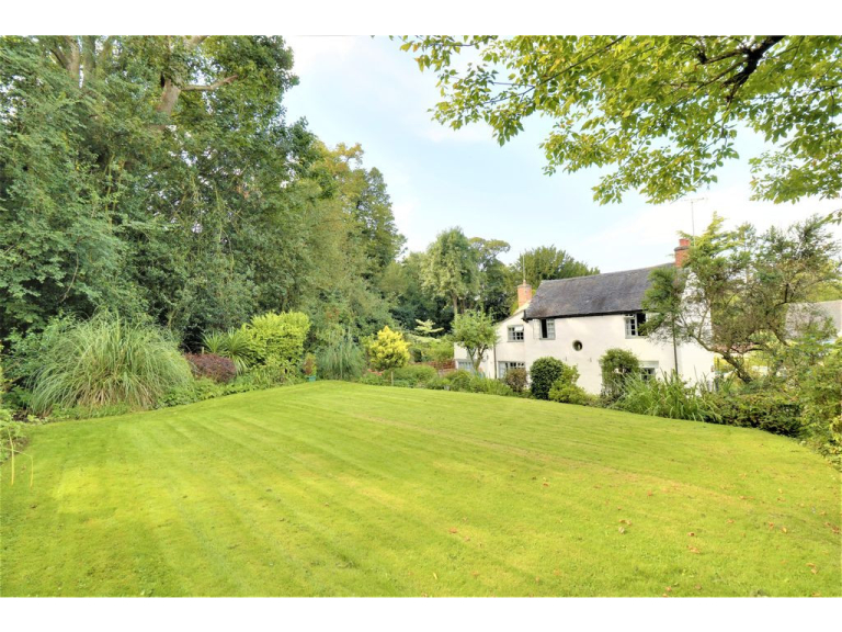 Property of the Week EweMove