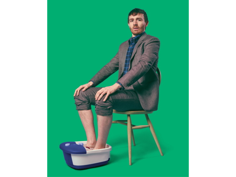 Ian Smith: Foot Spa Half Empty A show about stress, love and buying a magic spell off Amazon  Edinburgh Comedy Award nominee Top 20 Best Reviewed Fringe Comedy Show