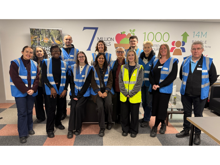 Birmingham Business Leaders Roll Up Their Sleeves at FareShare Midlands’ New Coronation Food Hub 