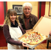 Shrewsbury pizza company donate £ to local boxing club