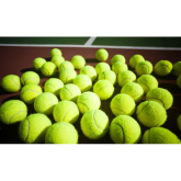 Where are there tennis clubs in Bolton?