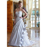 Designer Wedding Dresses without the Designer Price Tag!