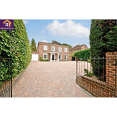  Longdown Lane - 5 bed 4 reception spacious detached home in - Epsoml from The Personal Agent @PersonalAgentUK