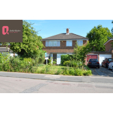 Just in from Jackie Quinn Estate Agents - To Let - Oakhill Road, Ashtead @jackiequinn18