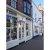 Who provides the best customer service in Henley-on-Thames?