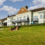 Property of the Week – 2 Bed Apartment – Chatsworth Park - #Banstead #Surrey @PersonalAgentUK