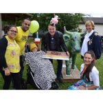 Phil Tufnell ‘moos’ a happy birthday at children’s charity @Childrens_Trust #BrainInjury
