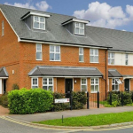 Property of the Week – 3 Bed End of Terrace House – Park Farm Court #Epsom #Surrey @PersonalAgentUK