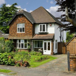 Property of the Week – 4 Bed Detached House – Higher Green - #Epsom #Surrey @PersonalAgentUK