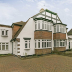 Property of the Week – 3 Bed Semi Detached House – Woodside Avenue - #Stoneleigh #Surrey @PersonalAgentUK