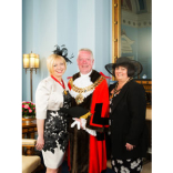 Who is the mayor of Bolton in 2014?