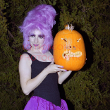 How to make a Halloween jack-o-lantern