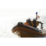 Stranded motor boat assisted by Littlehampton RNLI 