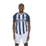 Kyle Edwards joins Exeter City on loan.