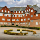 Letting of the Week – 1 Bedroom Modern Apartment – Elizabeth House - #Banstead #Surrey @PersonalAgentUK  