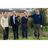 Asian hornet experts brief South West beekeepers