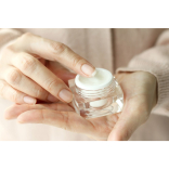 How to avoid counterfeit beauty products