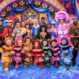 FIRST LOOK!  CAST OF SNOW WHITE AND THE SEVEN DWARFS  ON STAGE IN COSTUME FOR THE FIRST TIME