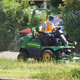 Highway grass cutting instigates debate in #Epsom @EpsomEwellBC