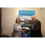 The Cyril Frazer Memorial Prize Awarded To #Epsom Choral Society @EpsomChoral @EpsomTwinning