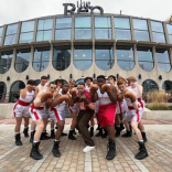 “SO YOU WANA BE A BOXER?” CAST OF BUGSY MALONE MARK TWO UNFORGETABLE WEEKS OF SPORT IN BIRMINGHAM