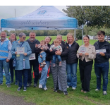 Family honours grandad’s memory by raising funds for dementia café