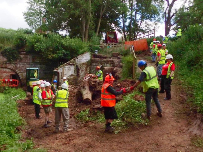 Volunteer Saturday with Shrewsbury Old Canal Group