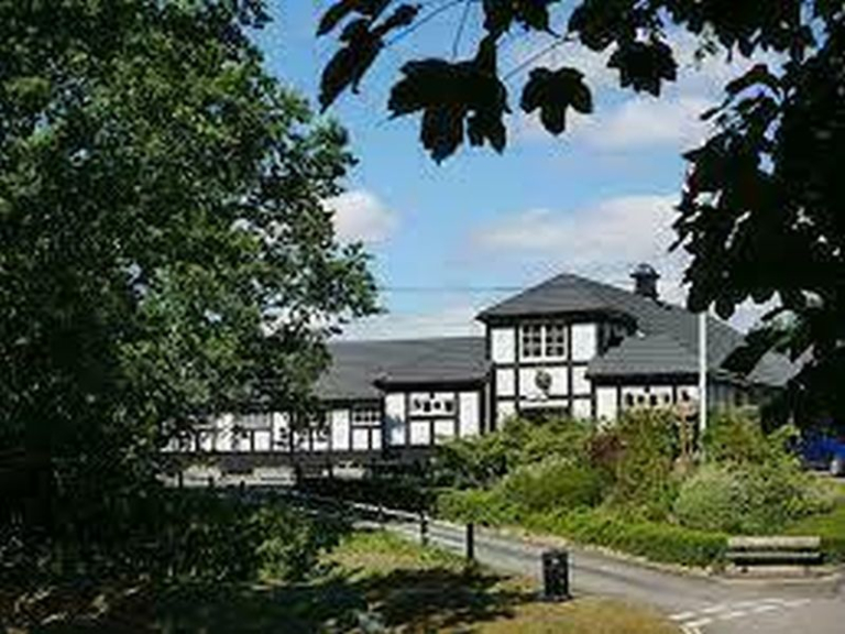 Mobberley Victory Hall Collectors and Antiques Fair - Sunday 10th December 9am-3.30pm