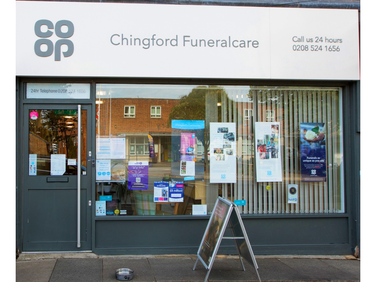 Chingford funeral home hosts fundraiser for cancer charity