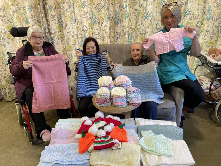 Yarn-tastic! Meet the Banbury care home residents knitting up a storm