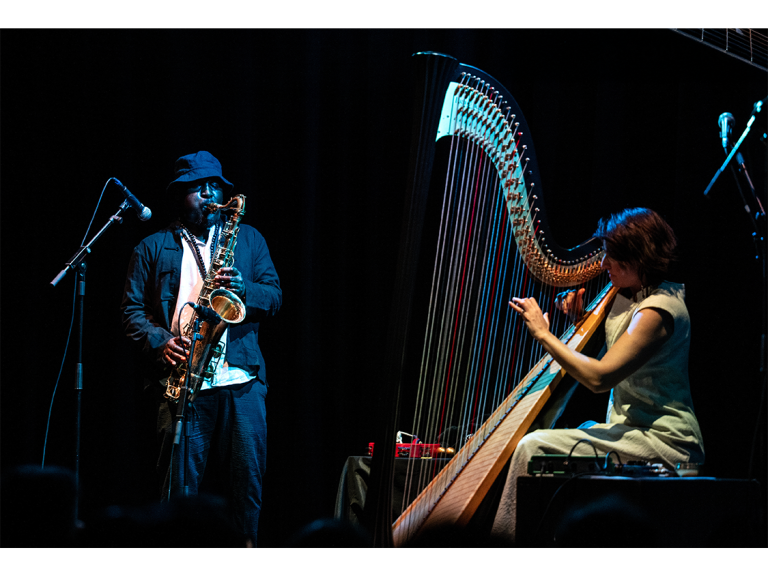 Jazz on the Tea Lawn: Alina Bzhezhinska & Tony Kofi