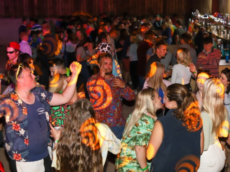 Retro 90s Disco Night - Oake Manor