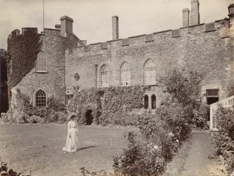 The Ark of History:  Taunton Castle and Museum