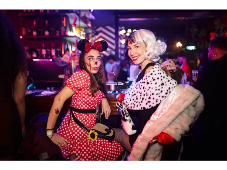 Halloween Pub Crawl Shoreditch