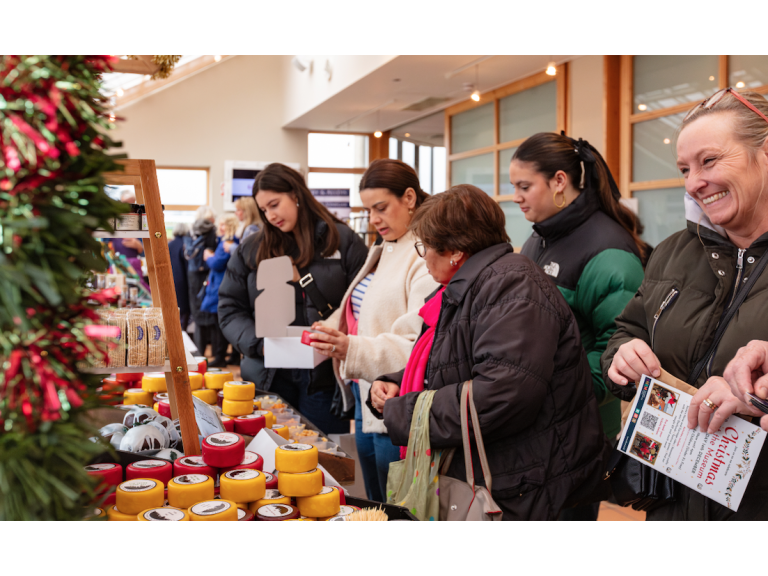 Presents Galore - Your Ultimate Christmas Shoppping Fair