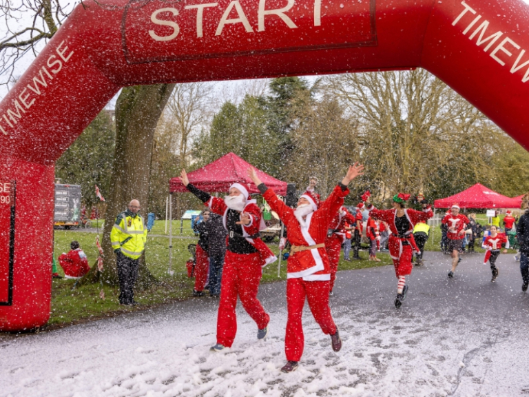 The Myton Hospices - Santa Dash 2025
