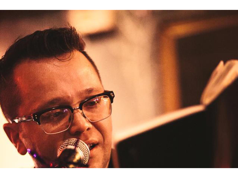 Utter! Lutonia: March 26