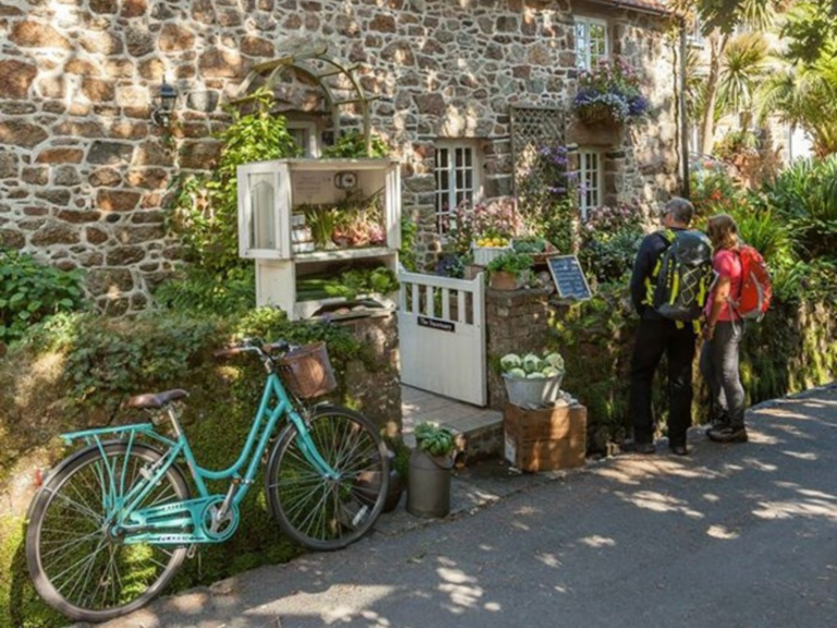 Gourmet Guernsey eBike Tour