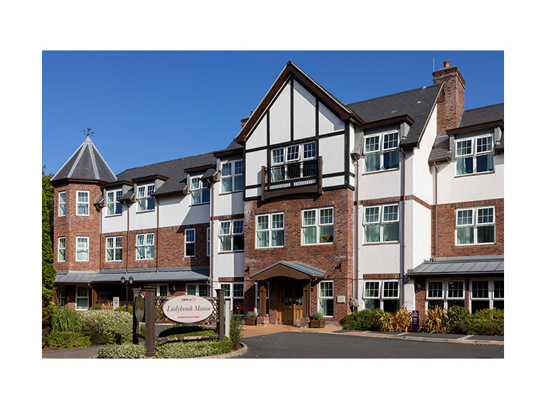 Stockport care home to host roaring return to the ’20s