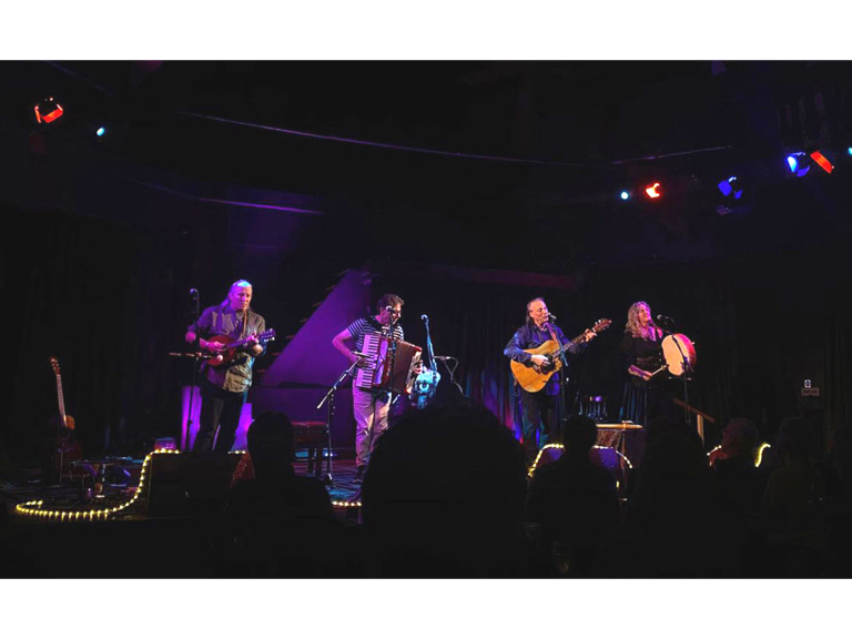 Praying for the Rain in concert