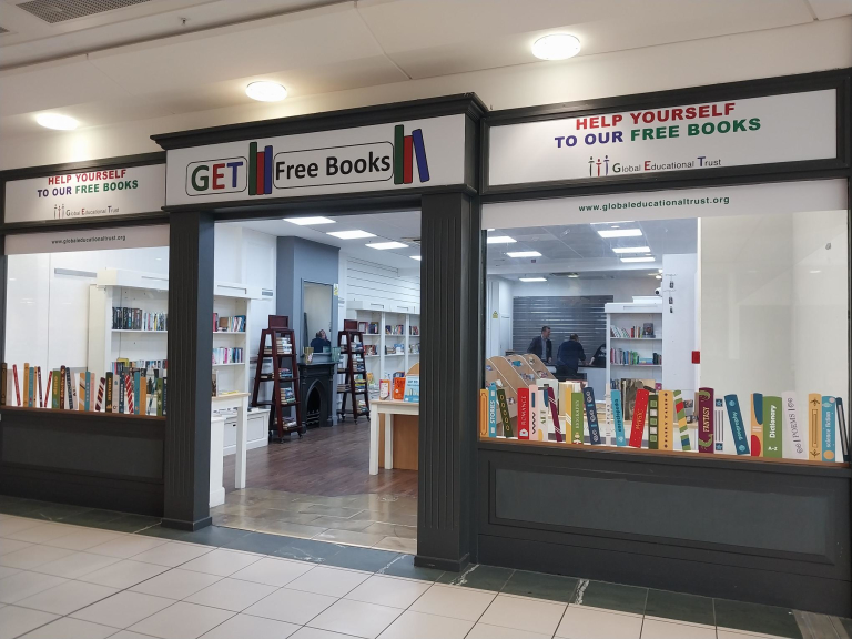 GET Free Books at Buchanan Galleries Celebrates World Book Day with Free Reads for All