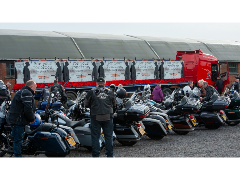 Standing With Giants – Bon Voyage