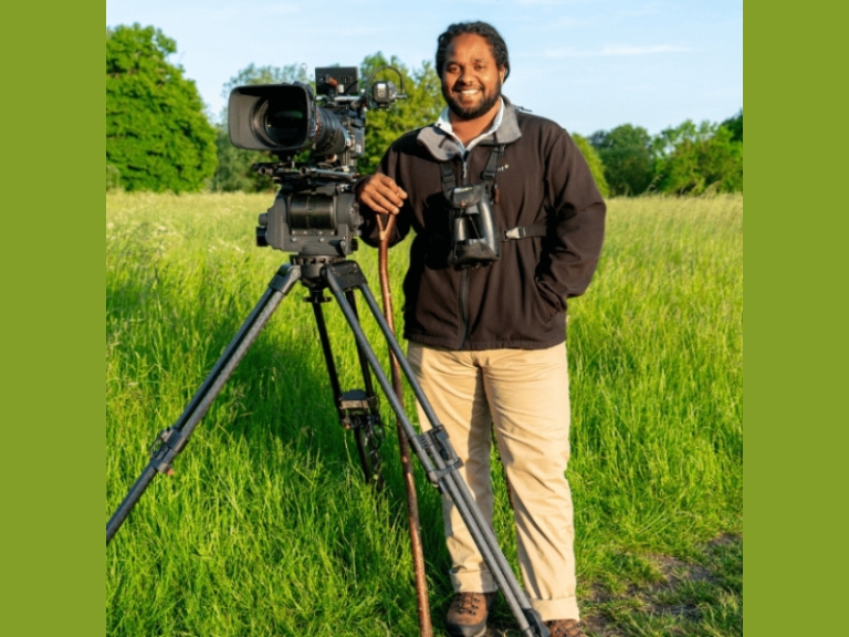 Hamza Yassin - My Life Behind The Lens