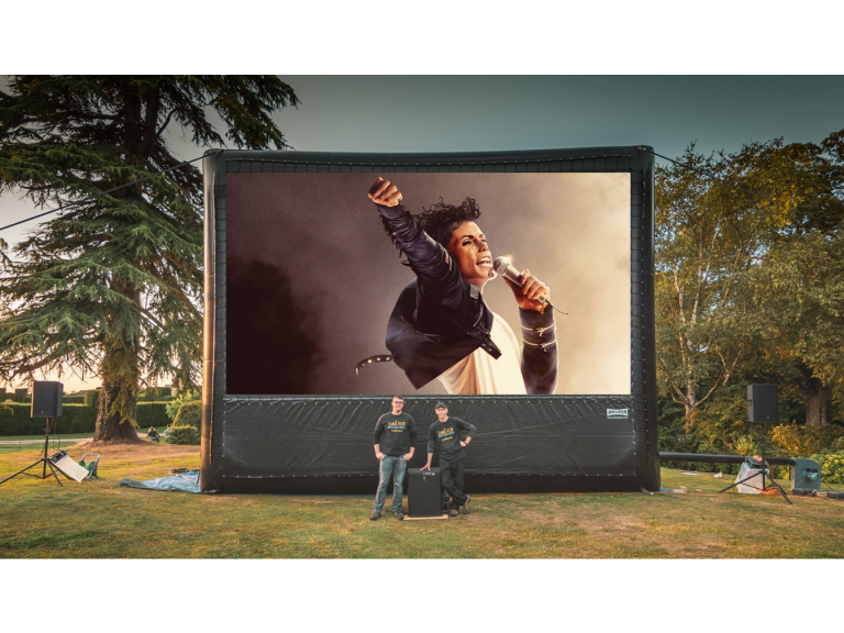 OUTDOOR CINEMA '80's ICON' - Michael (12A)